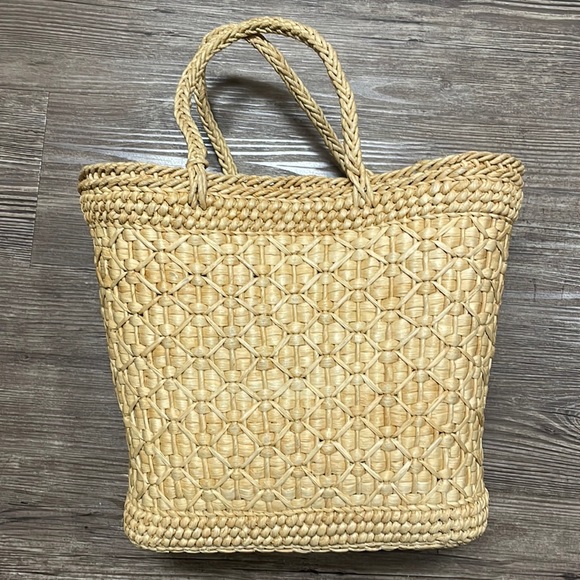 Handbags - Handwoven Straw Shopper Bag